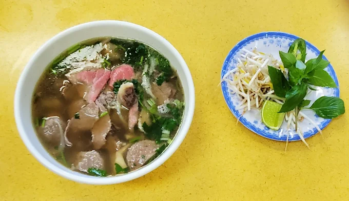 Saigon Deli Photos