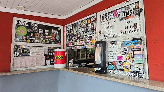 General Information About Enriqueta's Sandwich Shop